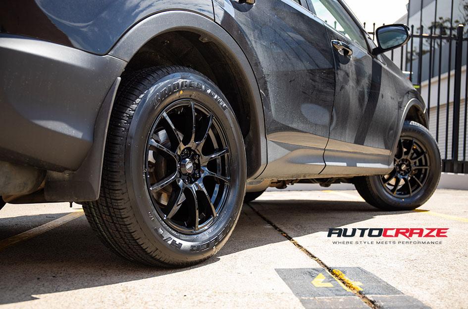 TOYOTA-RAV4-CHALLENGE-BLACK